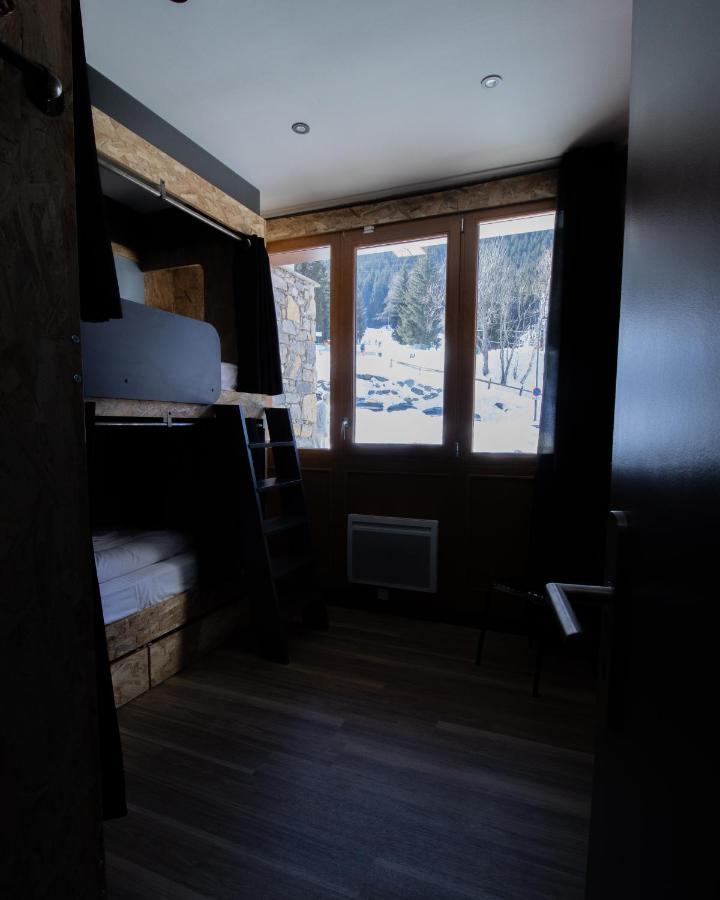 Moontain Hostel Оз Экстерьер фото