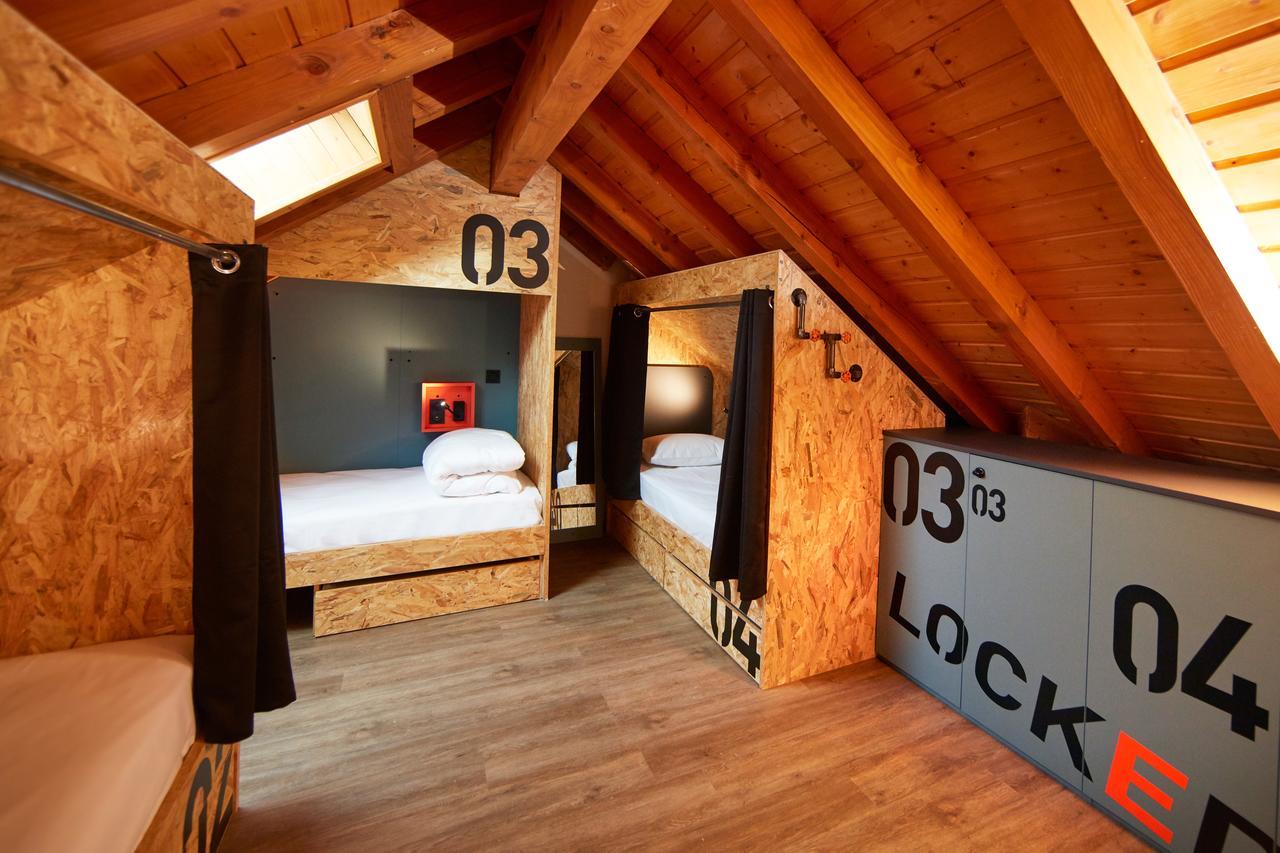 Moontain Hostel Оз Экстерьер фото