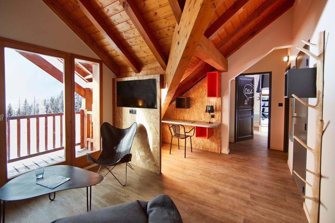 Moontain Hostel Оз Экстерьер фото