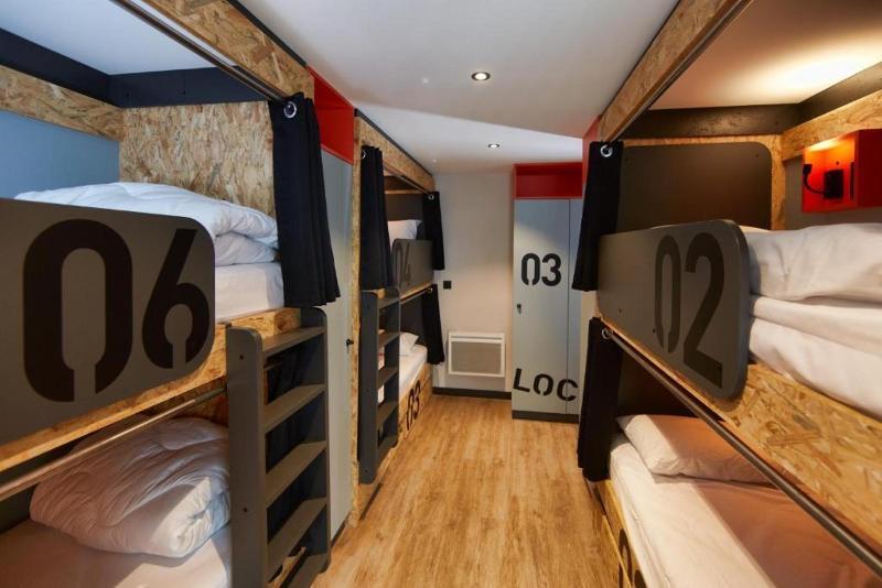 Moontain Hostel Оз Экстерьер фото